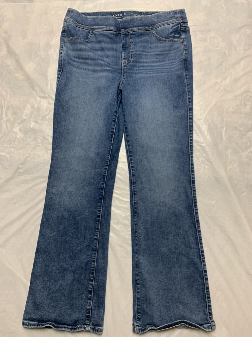Torrid Lean Jean Slim Boot Super Soft Jeans Plus Size 1X Pull On Elastic Waist